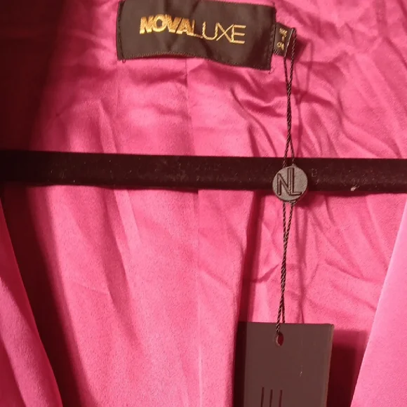 Vibrant Pink Trench Coat with Wrap Design and Tie Belt - Picture 2 of 10